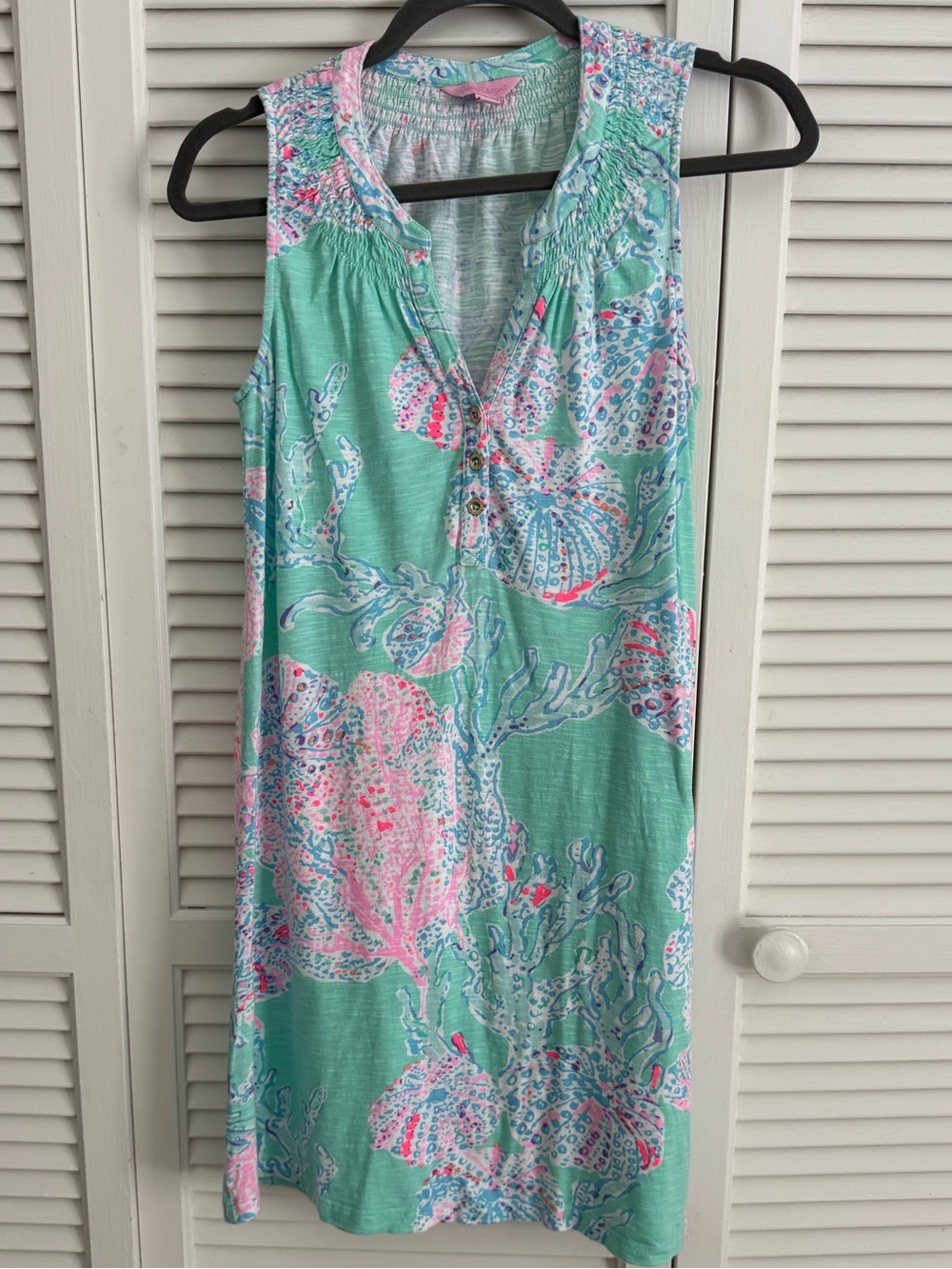 Lilly Pulitzer Sleeveless Floral-Print Shift Dress - size XS